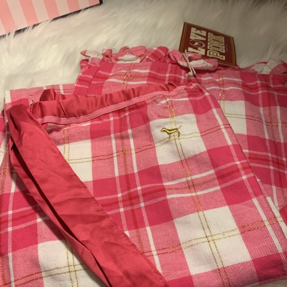 VICTORIA SECRETS PINK FLANNEL WITH SATIN TIE PAJAMA BOTTOMS - Picture 3 of 4